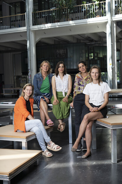 von links nach rechts: Karolina Sobel, Milena Petrovic, Laura Morcillo, Filipa César und Jonanna Hoth