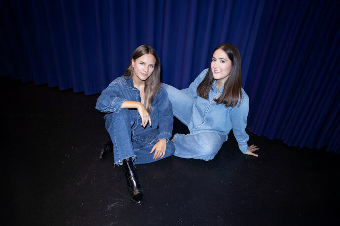 Christine Fischer (l.) und Amelie Poxleitner (r.) von the other archive