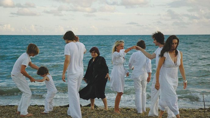 Film still: The Beaches of Agnès, 2008