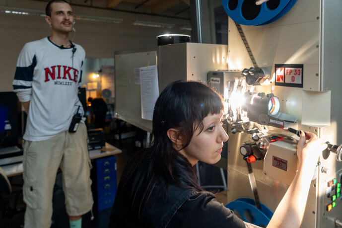 Kino im Blauen Salon beim Open Air Kino 2024