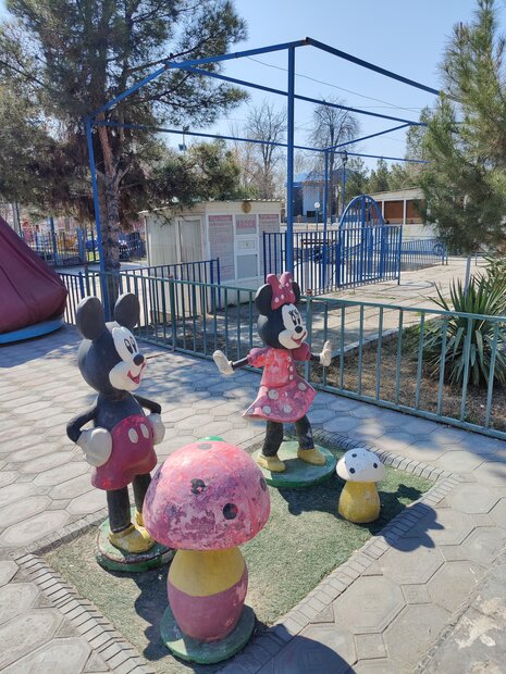 Freizeitanlage im Samanid-Park von Buxoro (Usbekistan), 12. März 2025. Foto: Matthias Bruhn
